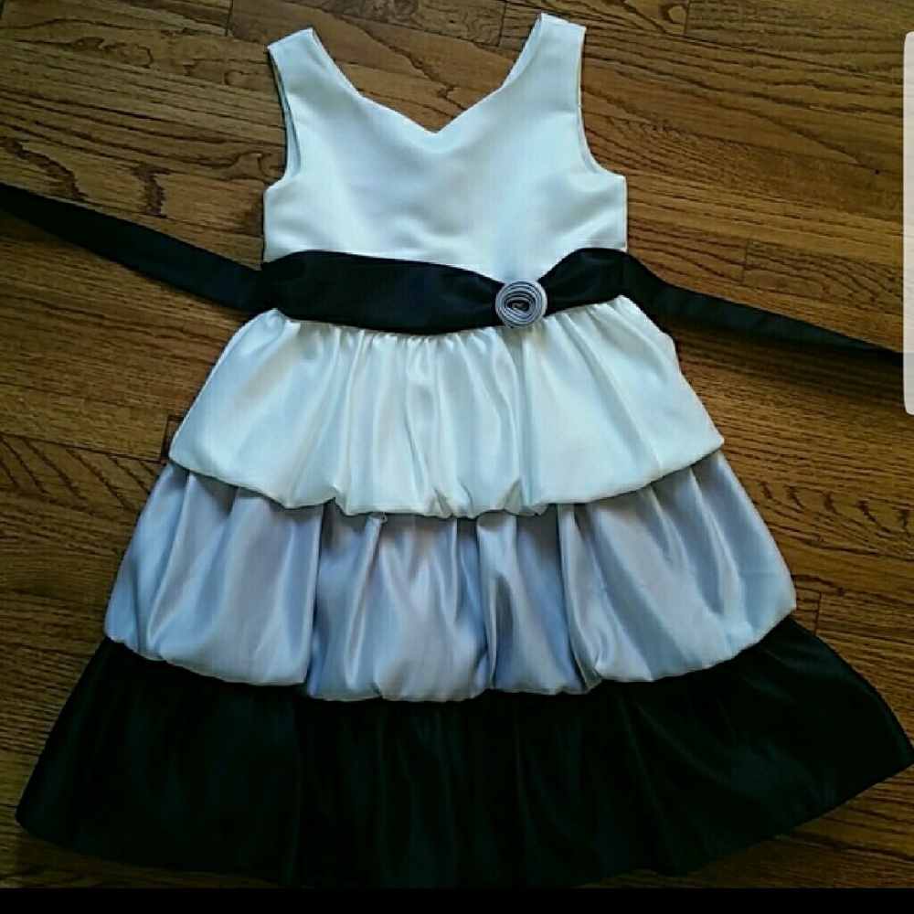 Formal girls dress